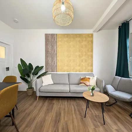Bohnapartments - Topfmarkt Xxl - Neu In Zentrumslage, Vollausstattung, Wlan, Parkplaetze Apartmán