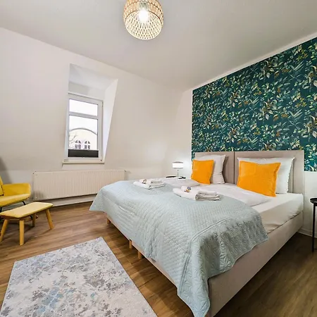 Bohnapartments - Topfmarkt Xxl - Neu In Zentrumslage, Vollausstattung, Wlan, Parkplaetze Apartmán