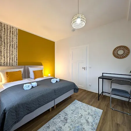 Bohnapartments - Topfmarkt Xxl - Neu In Zentrumslage, Vollausstattung, Wlan, Parkplaetze Apartment *