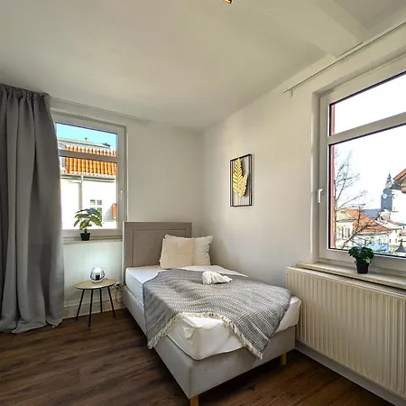 Bohnapartments - Topfmarkt Xxl - Neu In Zentrumslage, Vollausstattung, Wlan, Parkplaetze Ilmenau