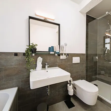 Bohnapartments - Topfmarkt Xxl - Neu In Zentrumslage, Vollausstattung, Wlan, Parkplaetze Apartment