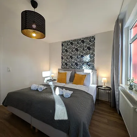 Bohnapartments - Topfmarkt Xxl - Neu In Zentrumslage, Vollausstattung, Wlan, Parkplaetze Apartmán Ilmenau