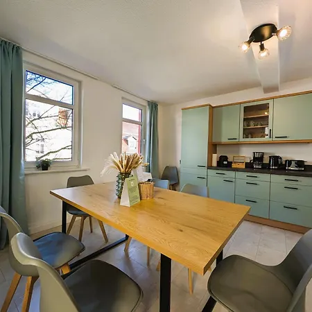 Bohnapartments - Topfmarkt Xxl - Neu In Zentrumslage, Vollausstattung, Wlan, Parkplaetze Apartment *