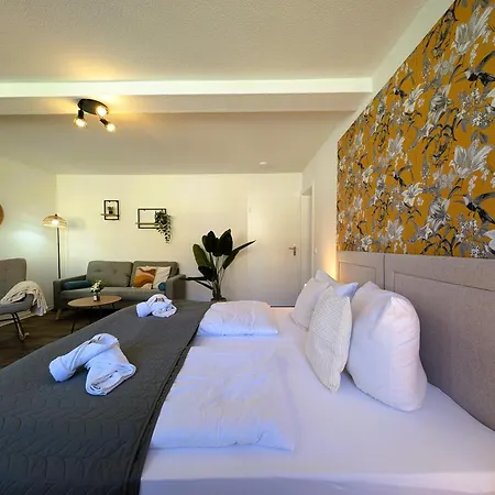 Bohnapartments - Topfmarkt Xxl - Neu In Zentrumslage, Vollausstattung, Wlan, Parkplaetze Apartment *
