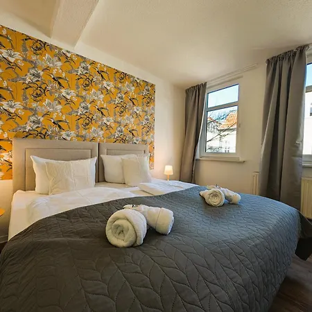 Apartment Bohnapartments - Topfmarkt Xxl - Neu In Zentrumslage, Vollausstattung, Wlan, Parkplaetze Ilmenau