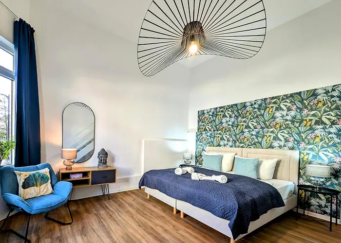 Daire Bohnapartments - Topfmarkt Xxl - Neu In Zentrumslage, Vollausstattung, Wlan, Parkplaetze Ilmenau