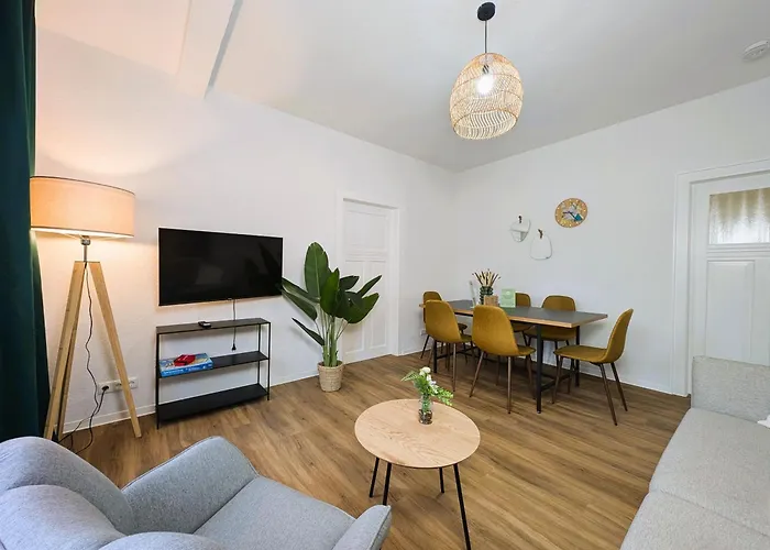 Bohnapartments - Topfmarkt Xxl - Neu In Zentrumslage, Vollausstattung, Wlan, Parkplaetze