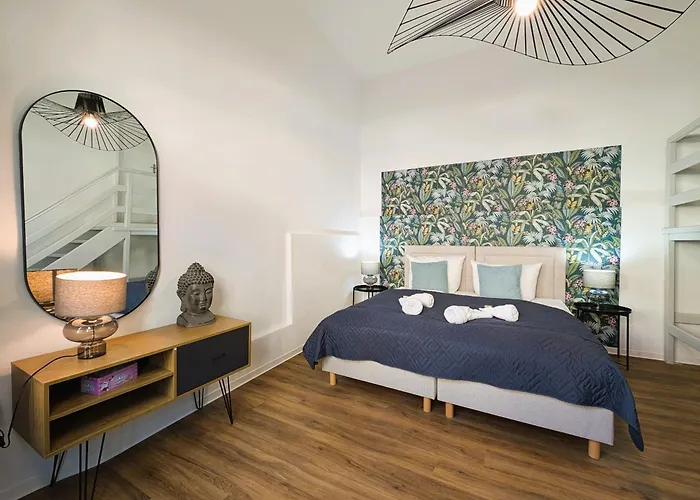 Bohnapartments - Topfmarkt Xxl - Neu In Zentrumslage, Vollausstattung, Wlan, Parkplaetze Ильменау